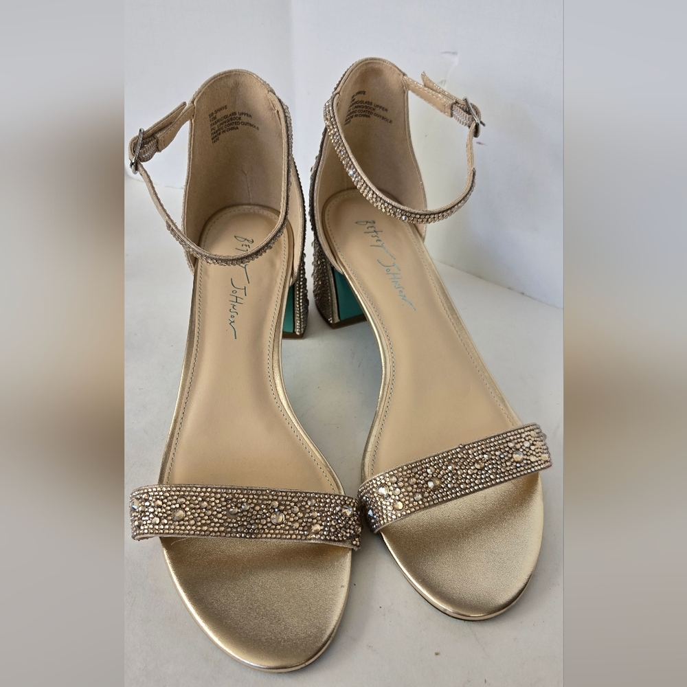 Betsey Johnson Mari Women's Gold Sandal With Rhinestones - Picture 7 of 8